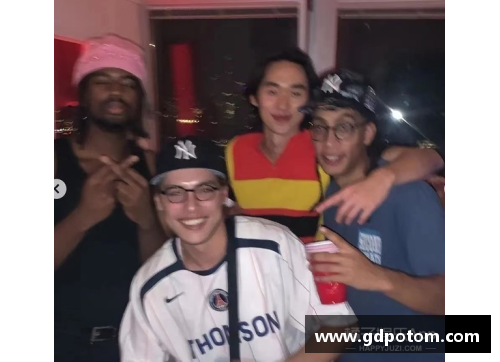 星光彩票荷兰球员女友的生活：揭秘背后的故事 - 副本
